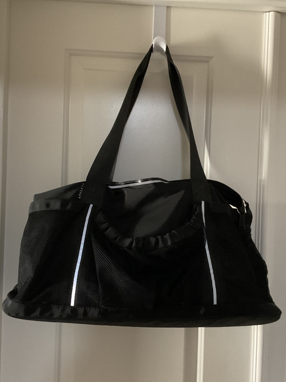 New Without Tags large Athleta Gym Bag